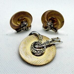 Marboux Marcel Boucher Rhinestone Gold Tone Swirl Fan Brooch Earrings Set Vtg